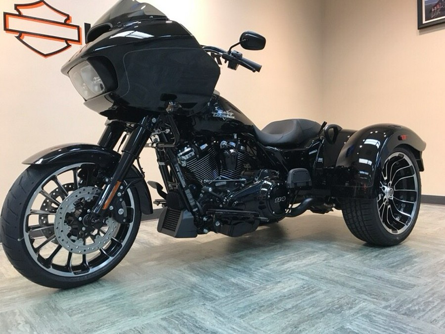 2024 Harley-Davidson Road Glide 3 Vivid Black FLTRT