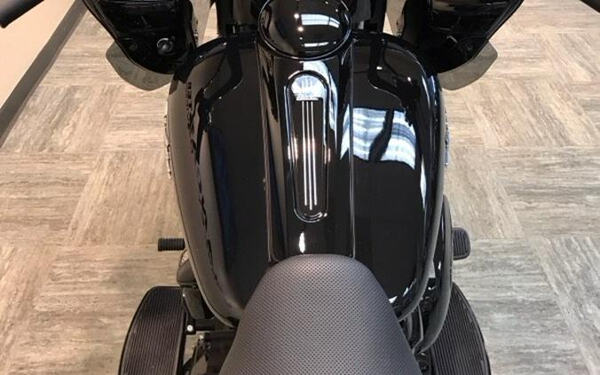 2024 Harley-Davidson Road Glide 3 Vivid Black FLTRT