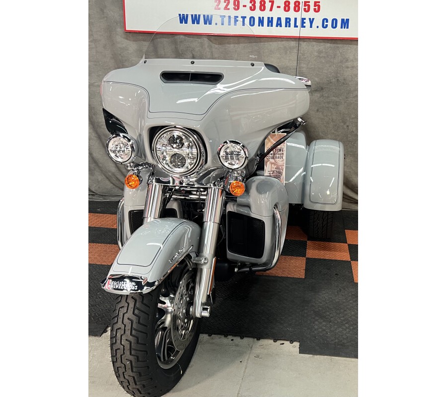 FLHTCUTG 2024 Tri Glide Ultra