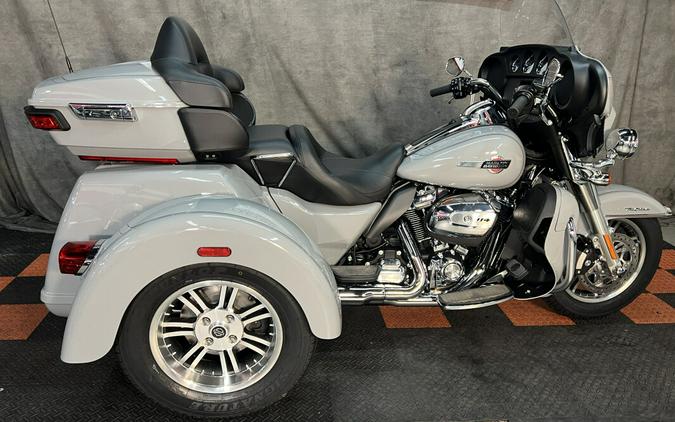 FLHTCUTG 2024 Tri Glide Ultra