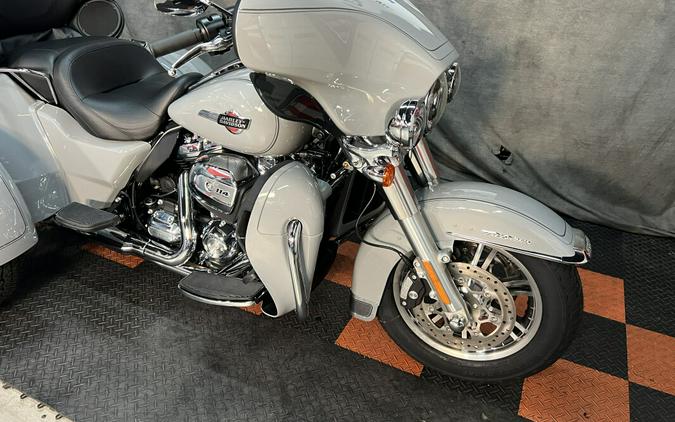 FLHTCUTG 2024 Tri Glide Ultra