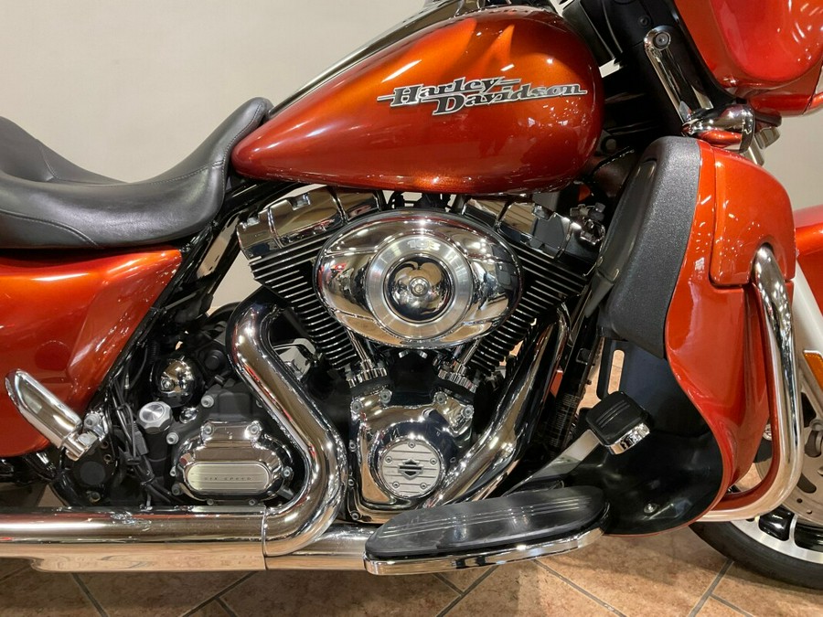 2011 Harley-Davidson Street Glide Sedona Orange FLHX