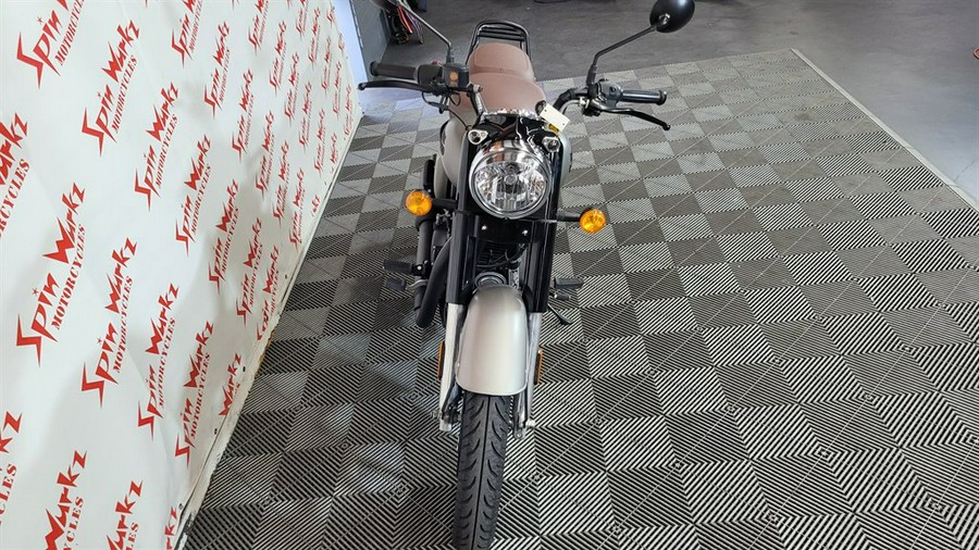 2023 Royal Enfield Classic 350 Dark