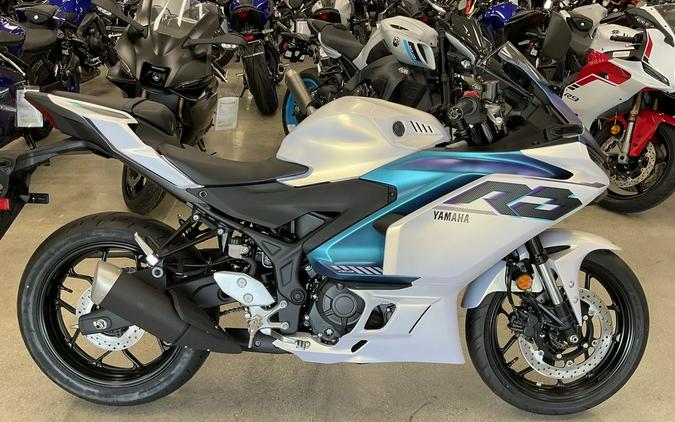 2025 Yamaha YZF-R3