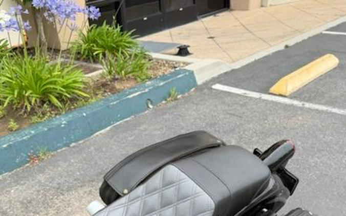 2011 Harley-Davidson® FXDB - Dyna® Street Bob®