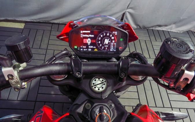 2023 Ducati Monster SP Livery