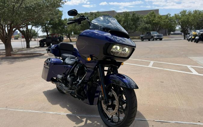 2020 Harley-Davidson® Road Glide® Special Zephyr Blue/Black Sunglo
