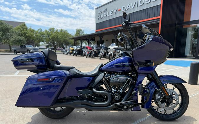2020 Harley-Davidson® Road Glide® Special Zephyr Blue/Black Sunglo