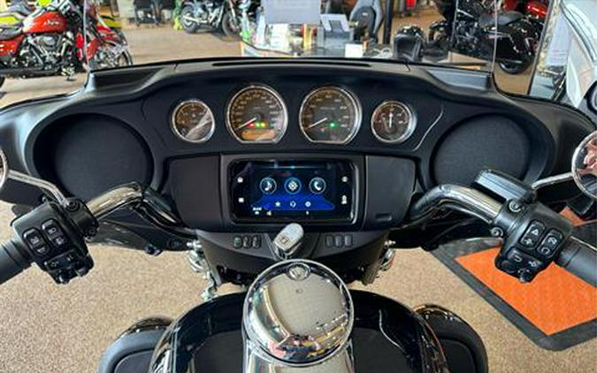 2024 Harley-Davidson Tri Glide® Ultra