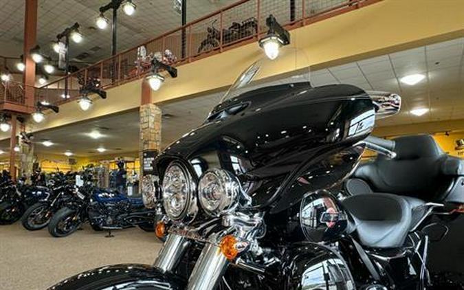 2024 Harley-Davidson Tri Glide® Ultra