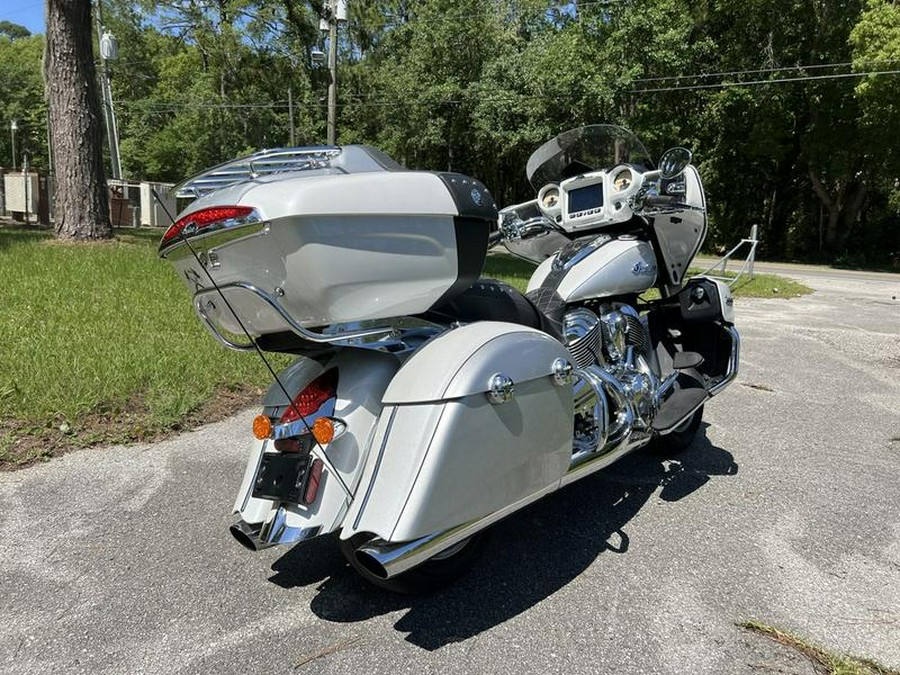 2019 Indian Motorcycle® Roadmaster® Pearl White / Star Silver