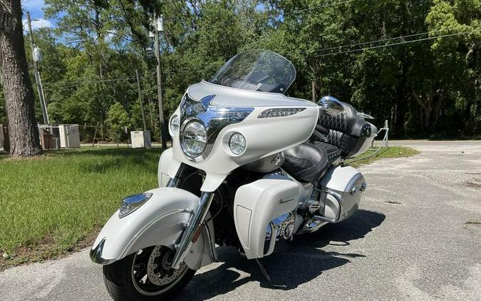 2019 Indian Motorcycle® Roadmaster® Pearl White / Star Silver