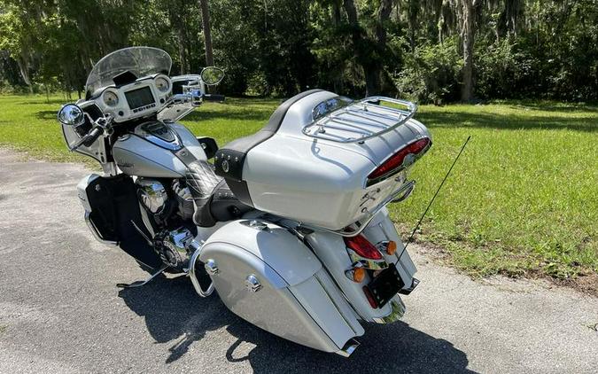 2019 Indian Motorcycle® Roadmaster® Pearl White / Star Silver