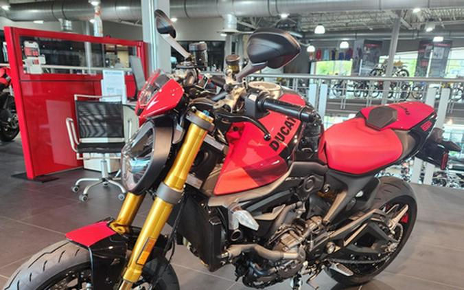 2025 Ducati Monster SP