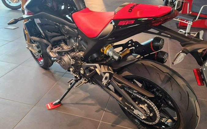 2025 Ducati Monster SP
