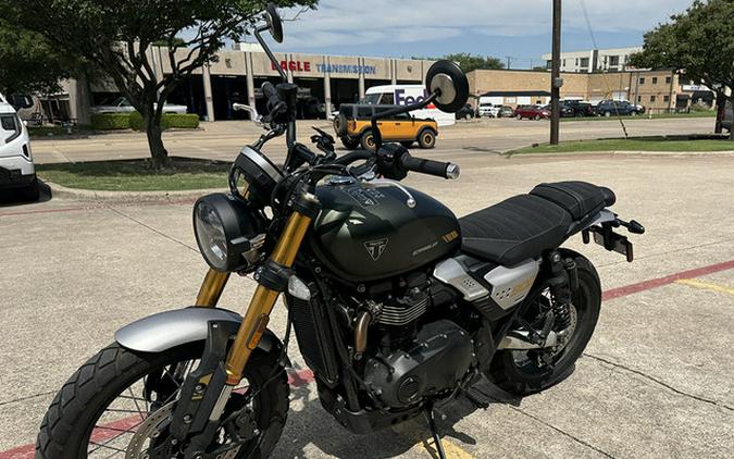 2026 Triumph Scrambler 900 Matt Khaki Green
