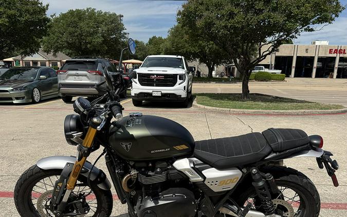 2026 Triumph Scrambler 900 Matt Khaki Green