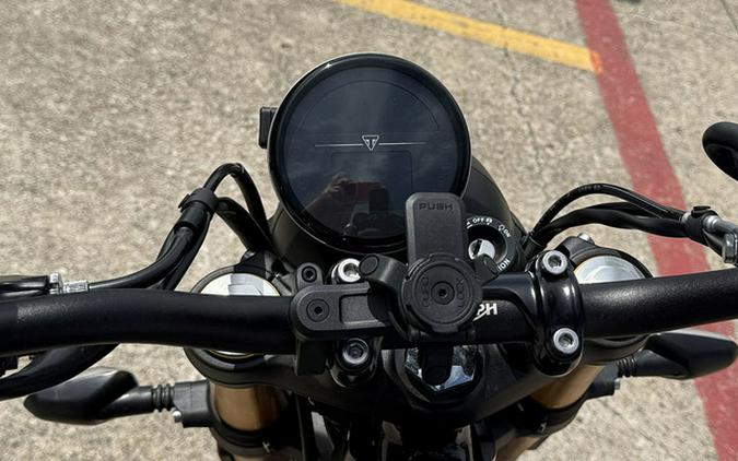 2026 Triumph Scrambler 900 Matt Khaki Green