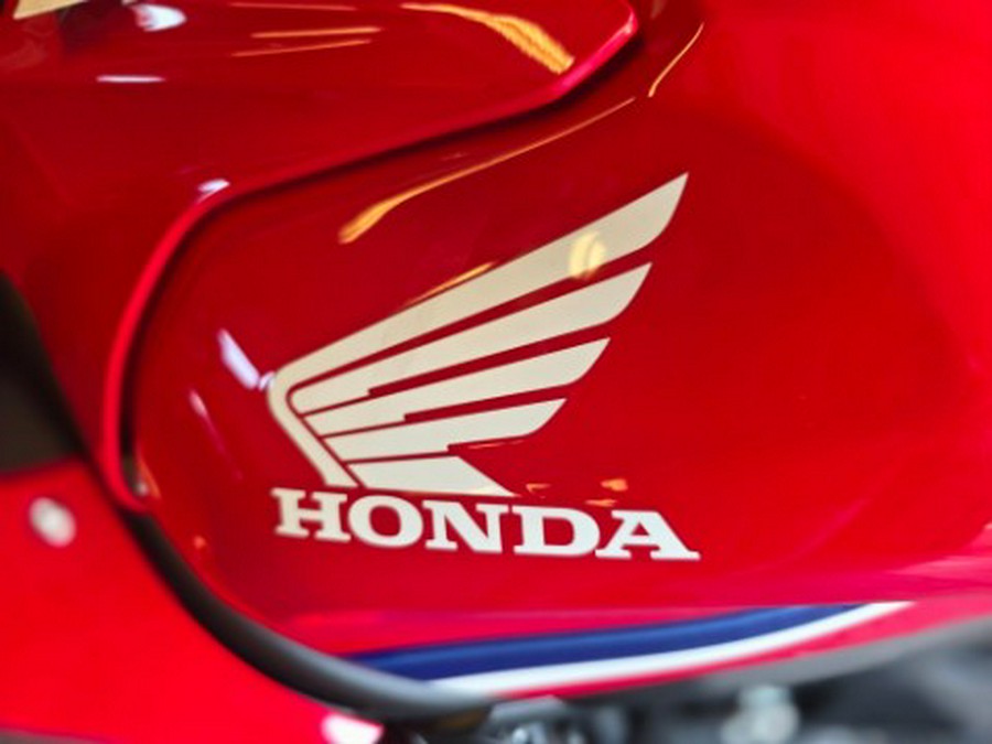 2026 Honda CBR650R E-Clutch