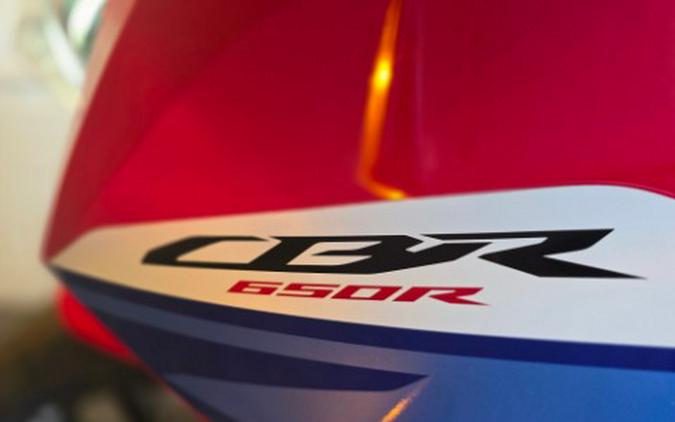 2026 Honda CBR650R E-Clutch