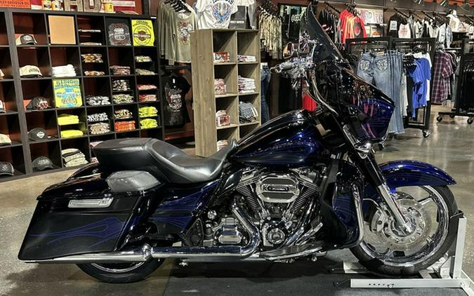 2016 Harley-Davidson FLHXSE - CVO Street Glide