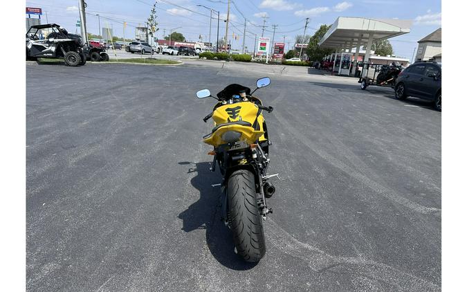 2016 Yamaha YZF-R6 - 60th Anniversary Yellow