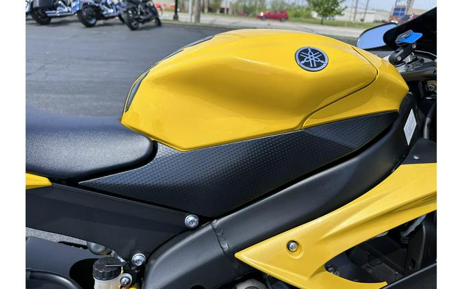 2016 Yamaha YZF-R6 - 60th Anniversary Yellow
