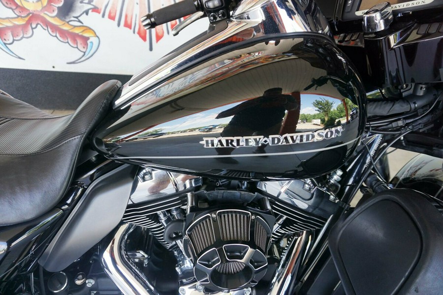 2015 Harley-Davidson Ultra Limited Low Vivid Black