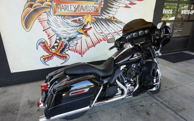 2015 Harley-Davidson Ultra Limited Low Vivid Black