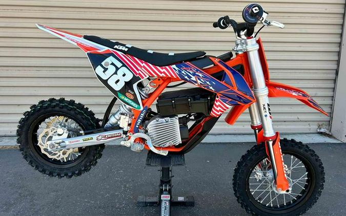 2022 KTM SX-E 5