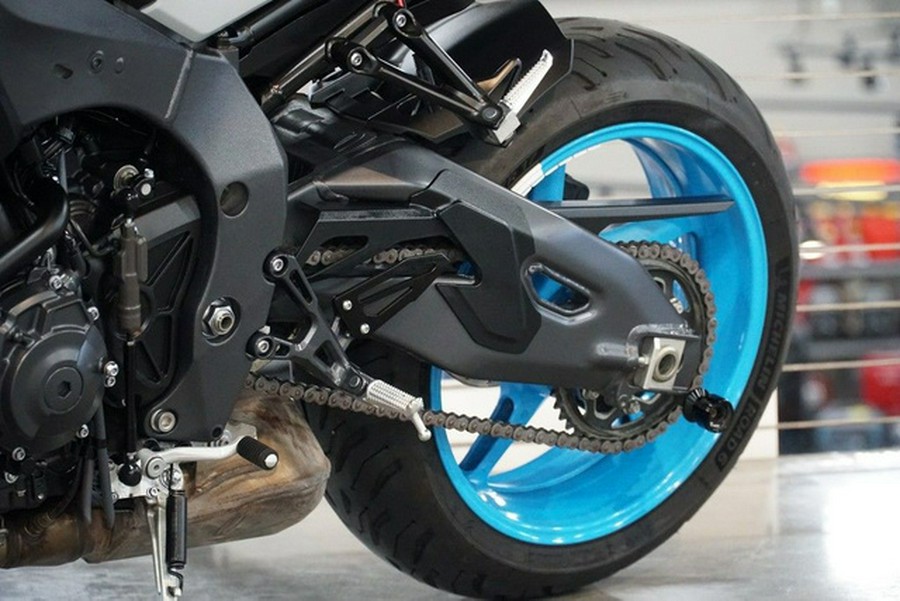 2025 Yamaha MT 10
