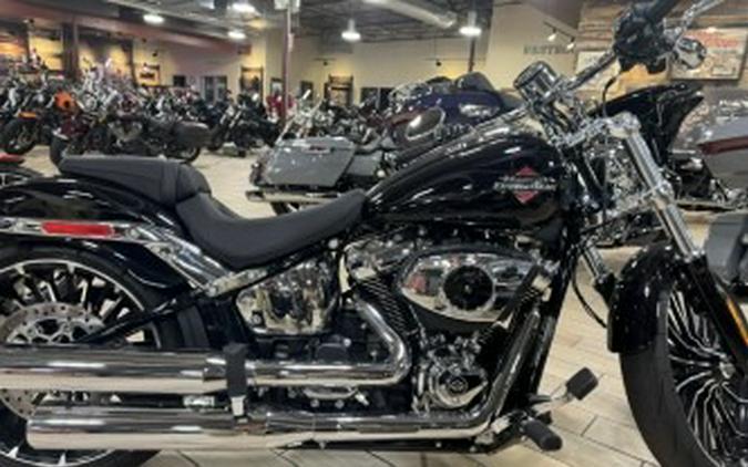 2025 Harley-Davidson Breakout®