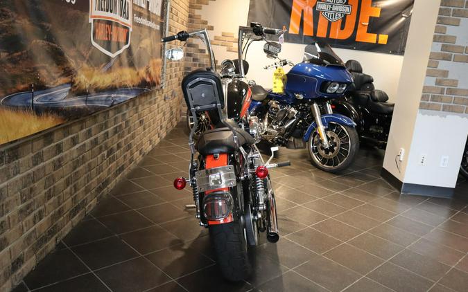 2008 1200 Custom (XL200C)