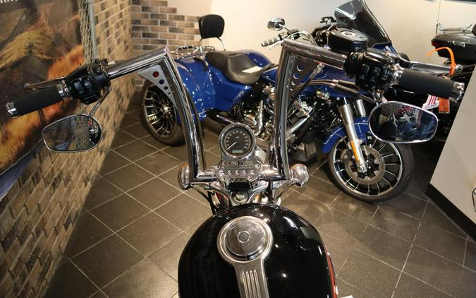 2008 1200 Custom (XL200C)