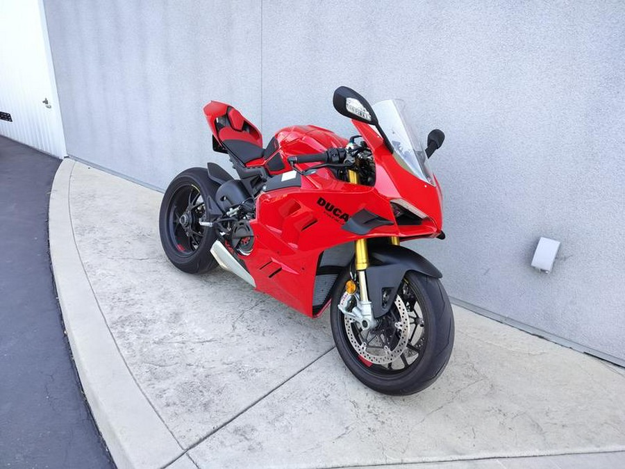 2024 Ducati Panigale V4 S Red