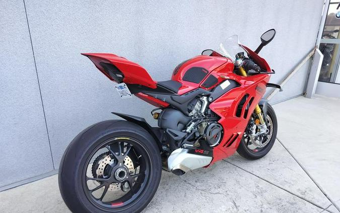 2024 Ducati Panigale V4 S Red