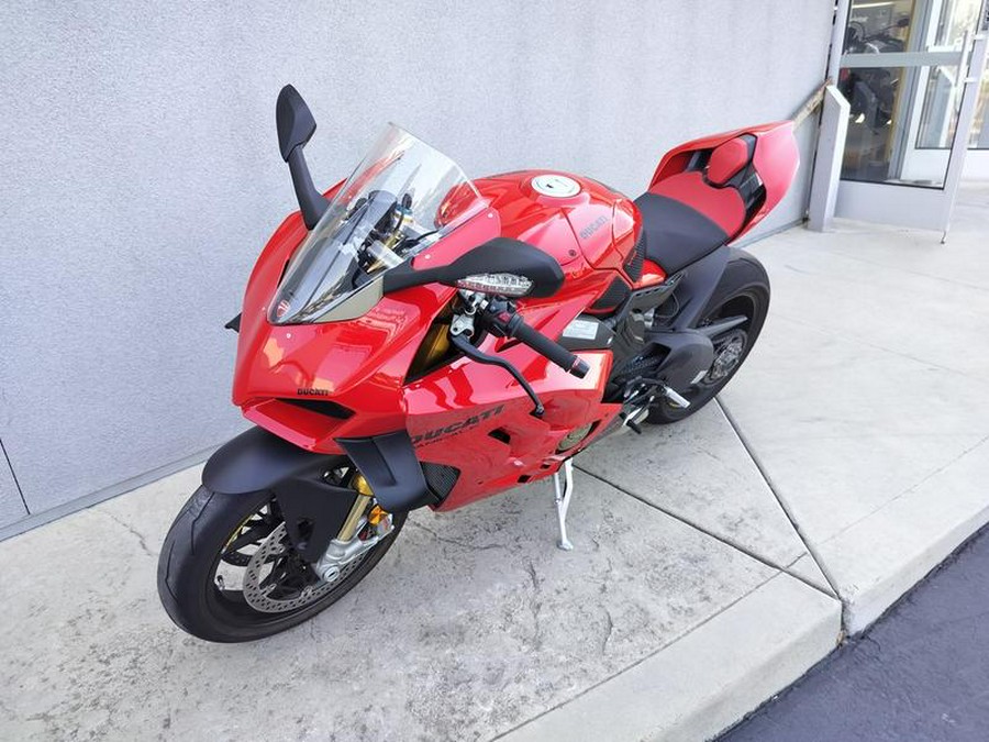 2024 Ducati Panigale V4 S Red