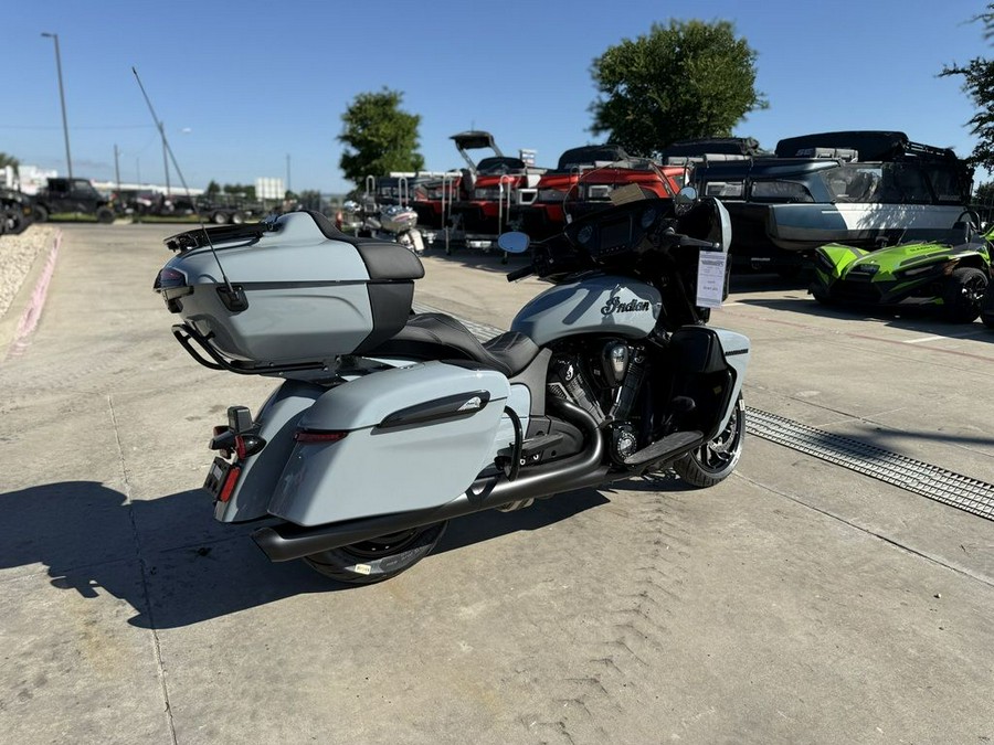 2025 Indian Motorcycle® Roadmaster® PowerPlus Dark Horse® w/PowerBand Storm Gray