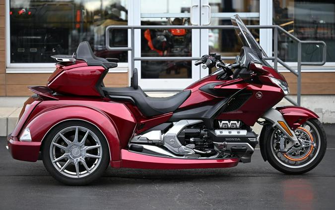 2018 Honda® Gold Wing Tour Candy Ardent Red