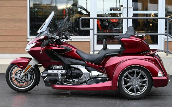 2018 Honda® Gold Wing Tour Candy Ardent Red