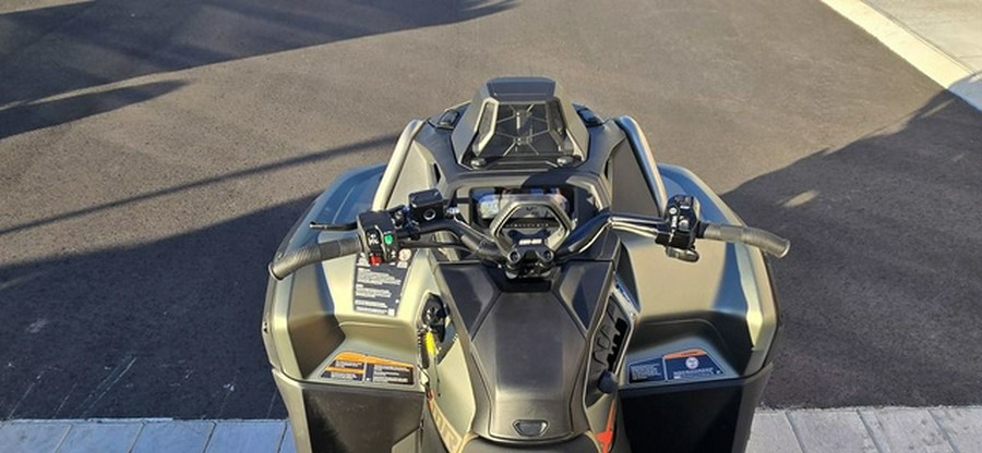 2026 Can-Am Outlander X Mr 1000R Loft Green Satin