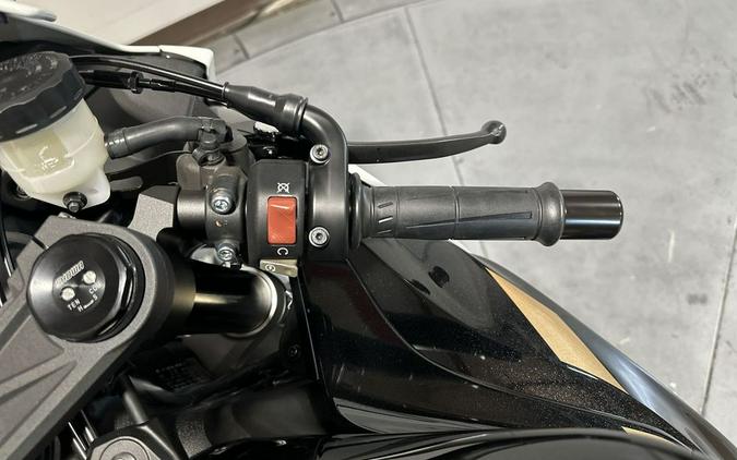 2026 Kawasaki Ninja® ZX™-6R Base