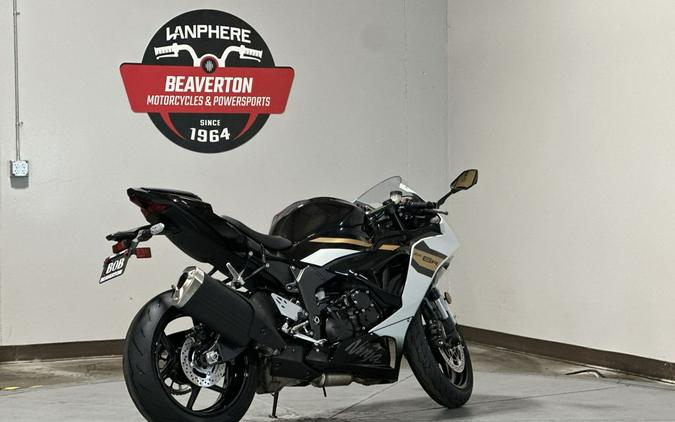 2026 Kawasaki Ninja® ZX™-6R Base