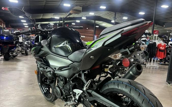 2025 Kawasaki Z500 ABS