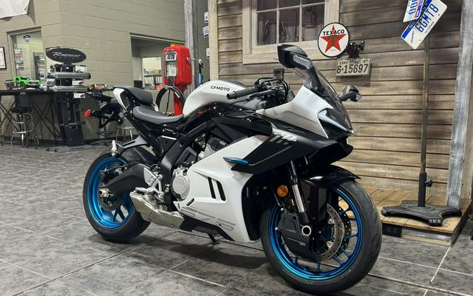 2025 CFMOTO 675SS