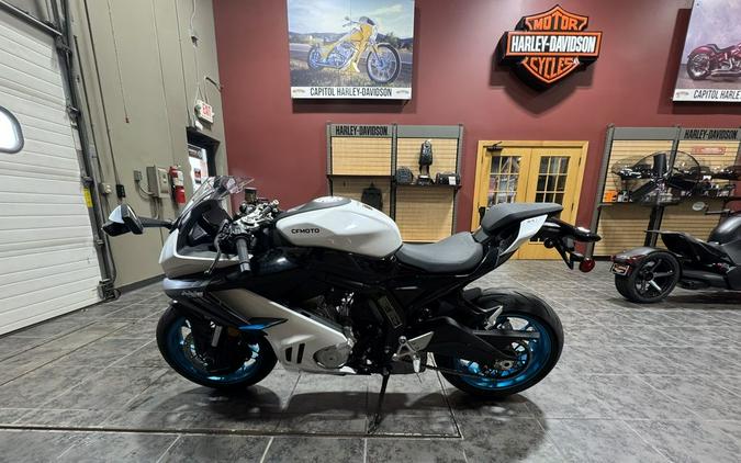 2025 CFMOTO 675SS