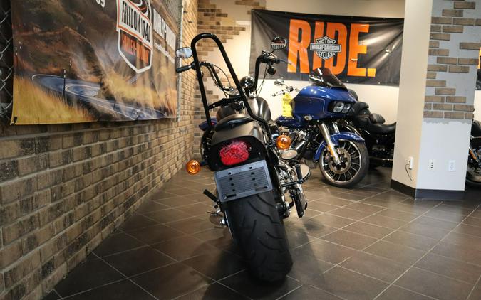2011 Softail Cross Bones (FLSTSB)
