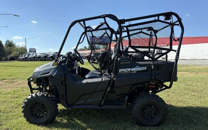 2026 Honda Pioneer 700-4 Deluxe