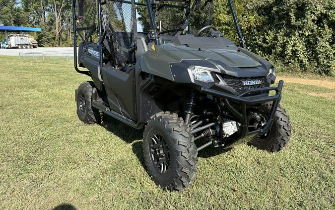 2026 Honda Pioneer 700-4 Deluxe