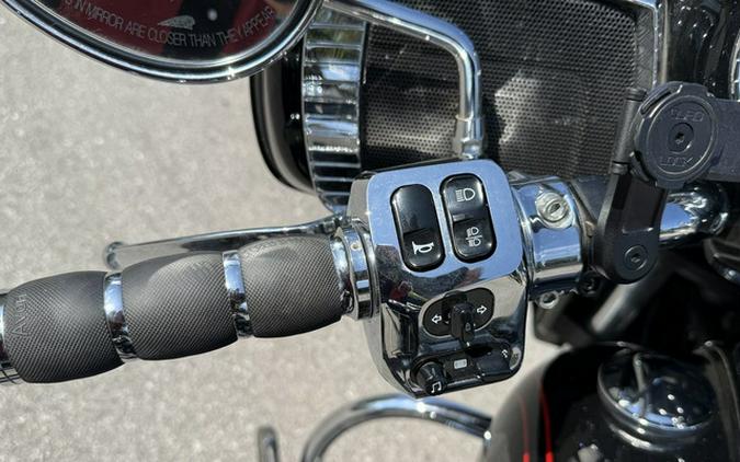 2018 Indian Chieftain Limited ABS Thunder Black Pearl With Graphics